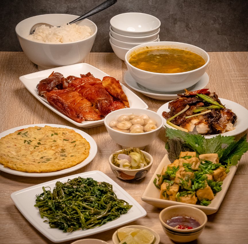 Hà Nội Nhỏ のMâm Cơm Bắc